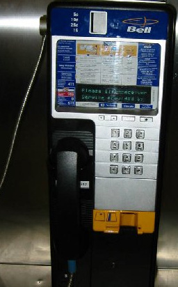 Téléphone public au Canada
